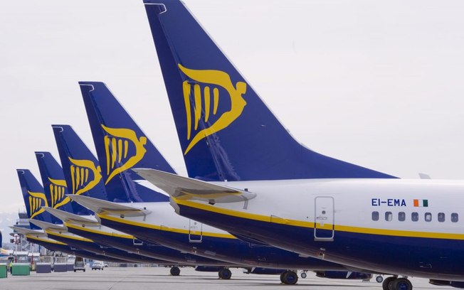 Leia mais sobre o artigo Ryanair espera prejuízo de quase um bilhão de euros