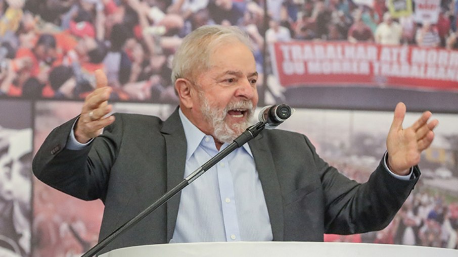 Leia mais sobre o artigo Lula indica Haddad como pré-candidato do PT para presidente em 2022