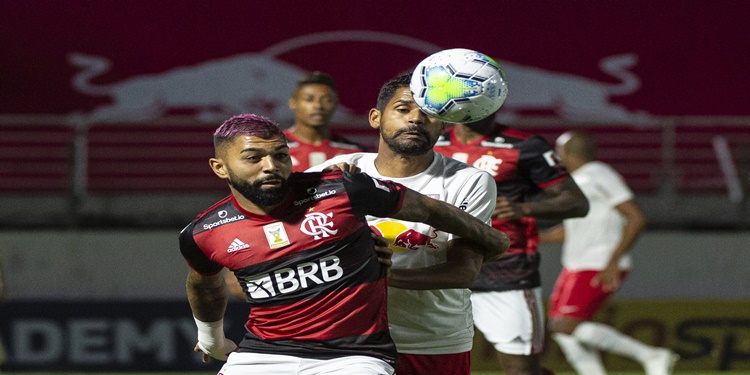 Leia mais sobre o artigo Flamengo empata com Bragantino e desperdiça chance de ir para a liderança