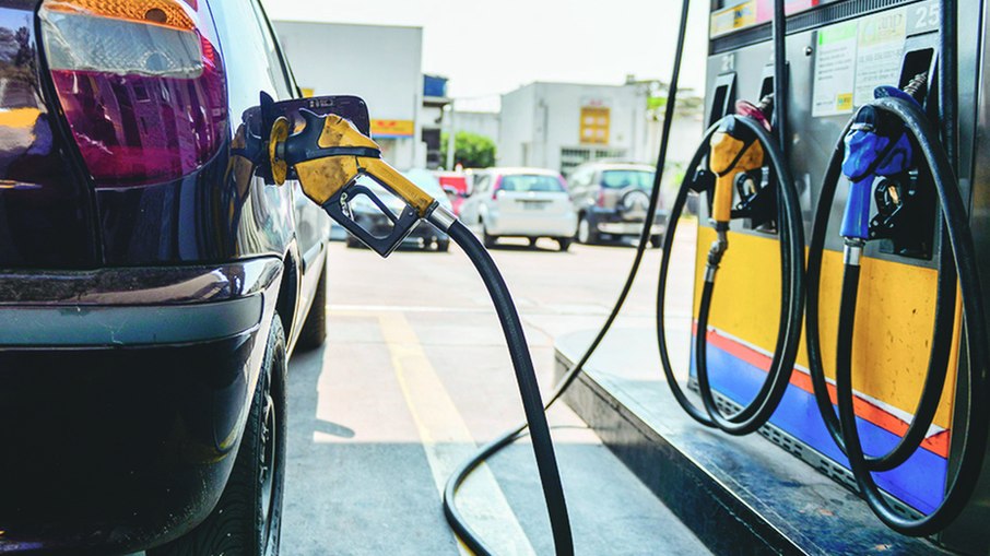 Leia mais sobre o artigo Preços do diesel, gasolina e GLP vão aumentar nas refinarias da Petrobras