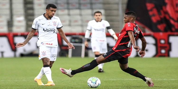 Leia mais sobre o artigo De olho na Libertadores, Corinthians recebe Athletico-PR nesta quarta