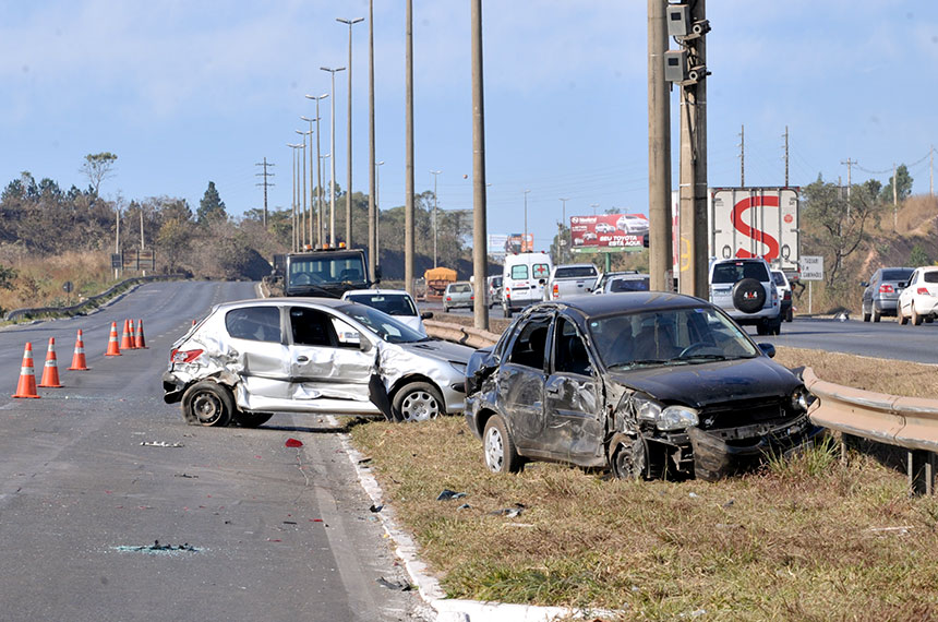 Leia mais sobre o artigo Motoristas bêbados devem pagar ao SUS por tratamento de suas vítimas, prevê projeto