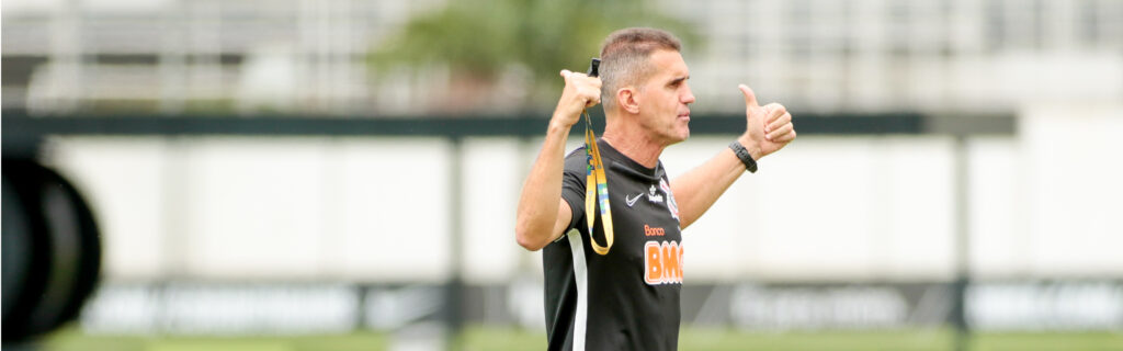 Leia mais sobre o artigo Corinthians finaliza preparação antes de ir ao Rio de Janeiro