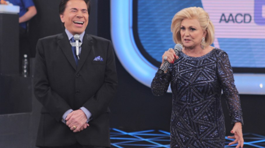 Leia mais sobre o artigo Filha de Nelson Gonçalves revela pedido de perdão de Silvio Santos para Hebe