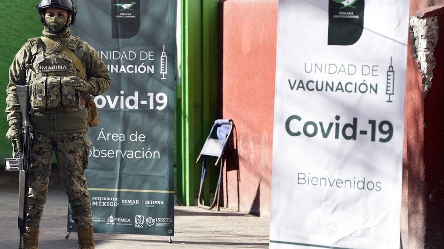 Leia mais sobre o artigo Seis pessoas são presas no México após venderem vacinas falsas contra a covid-19