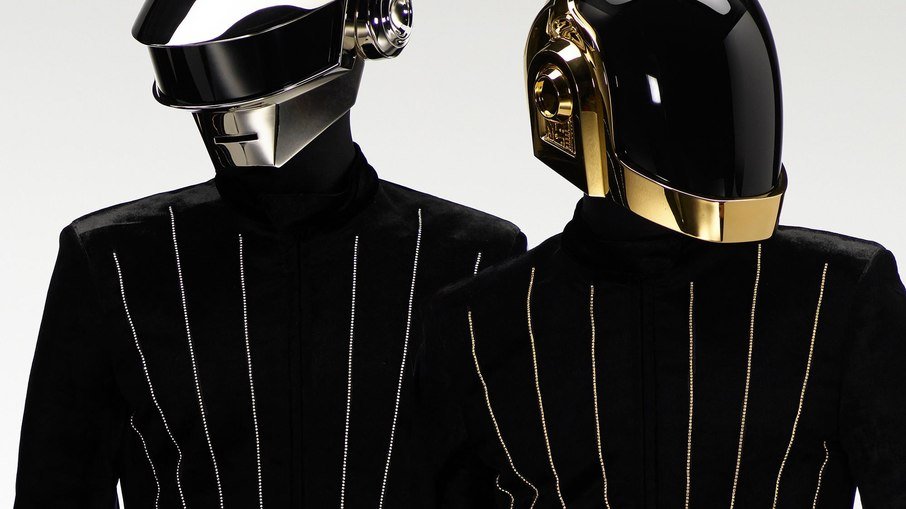 Leia mais sobre o artigo Daft Punk anuncia separação; veja vídeo de despedida