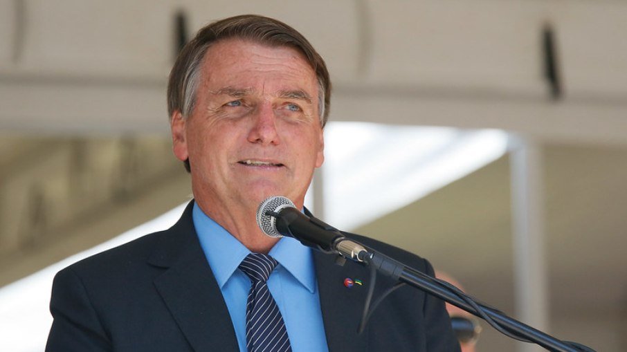 Leia mais sobre o artigo Justiça dá 72 horas para Bolsonaro explicar troca no comando da Petrobras