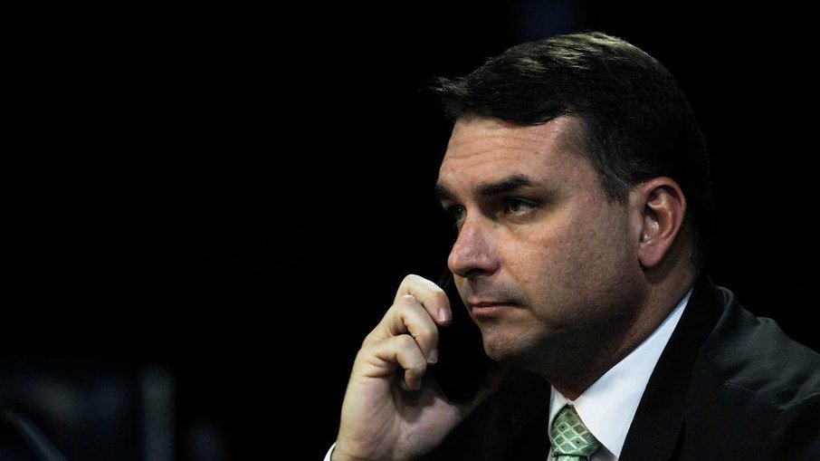 Leia mais sobre o artigo Ação que favorece Bolsonaro pode frear processos anticorrupção