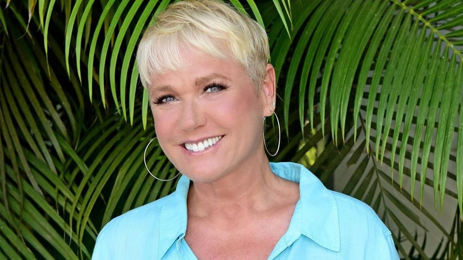 Leia mais sobre o artigo Xuxa diz que sexo com Junno é raro: “Duas vezes por mês é muito”