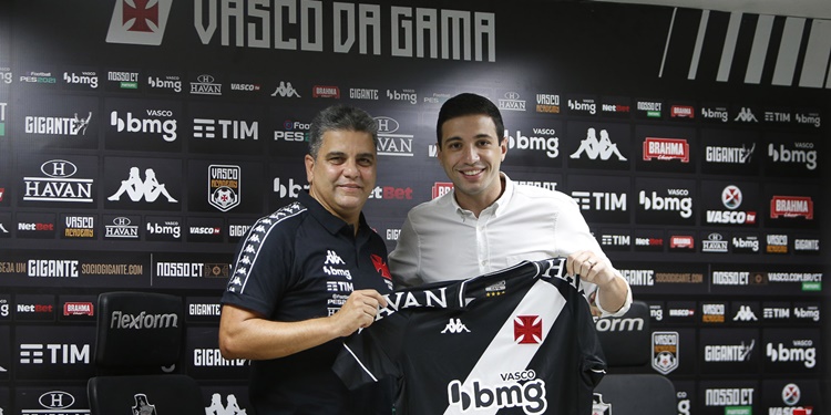 Leia mais sobre o artigo Marcelo Cabo é apresentado como o novo técnico do Vasco