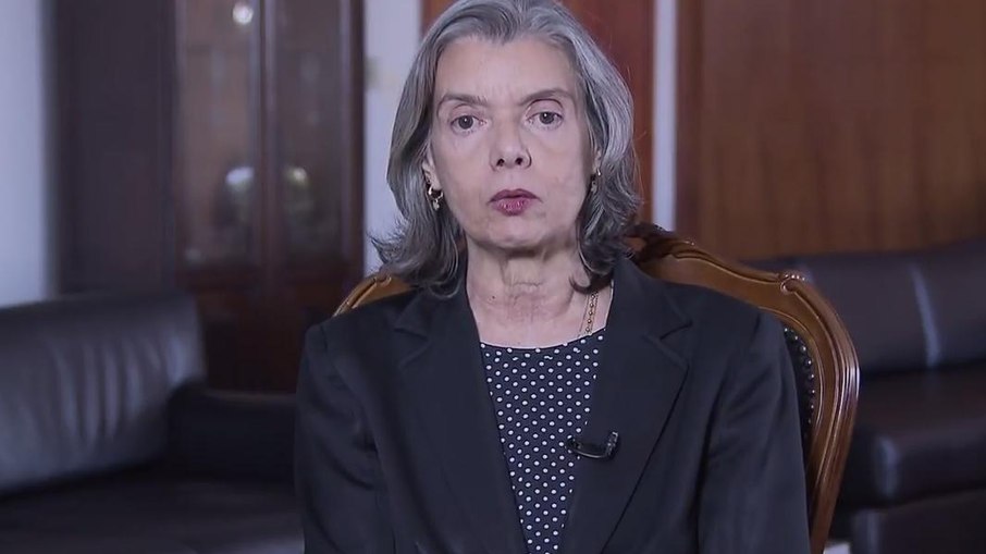 Leia mais sobre o artigo Deltan Dallagnol, sobre soltura de Lula: “Cármen Lúcia mandou não cumprir”