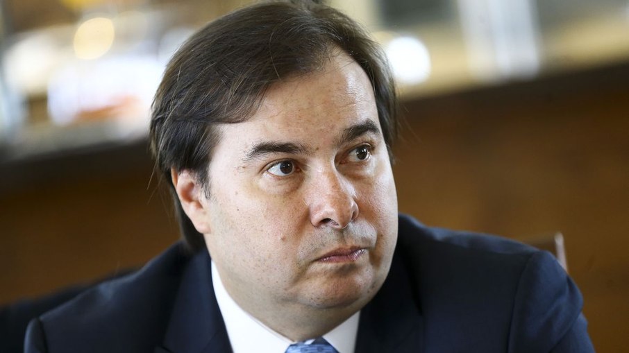 Leia mais sobre o artigo Rodrigo Maia diz que “voltará a sorrir” quando Bolsonaro sair da presidência