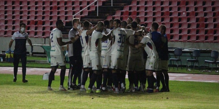 Leia mais sobre o artigo Fortaleza vence o Sampaio Corrêa pela Copa Nordeste