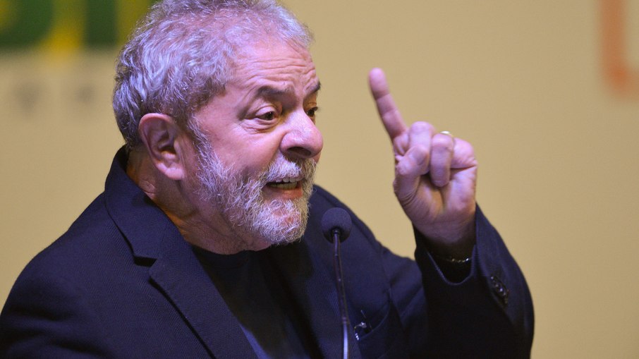 Leia mais sobre o artigo Em entrevista, Lula diz confiar em derrota de Bolsonaro em 2022