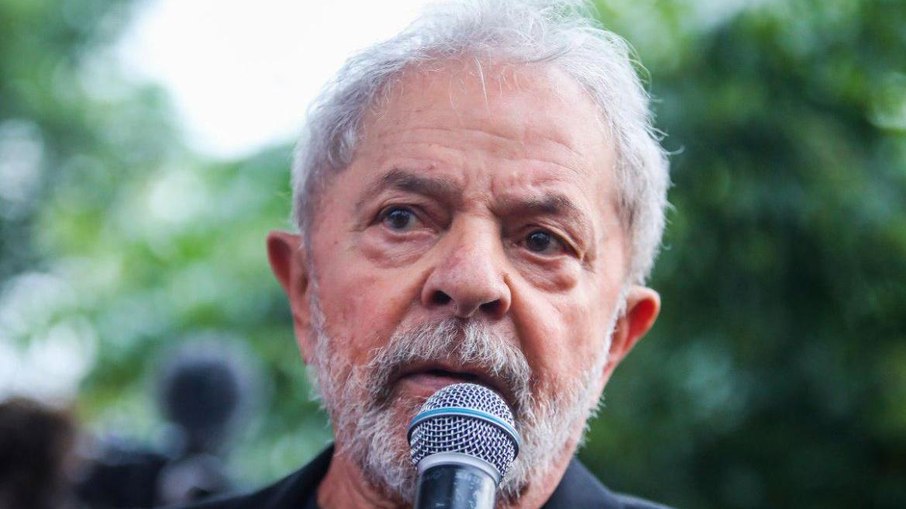 Leia mais sobre o artigo Lula elegível: decisão de Fachin acelera queda do Ibovespa; entenda