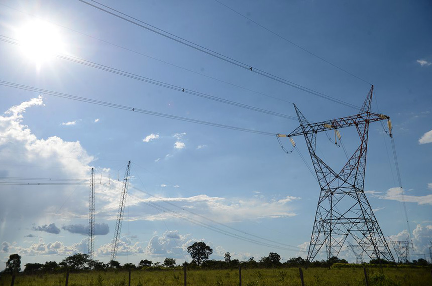 Leia mais sobre o artigo Projeto muda regras de desapropriação de área rural para obras do setor elétrico