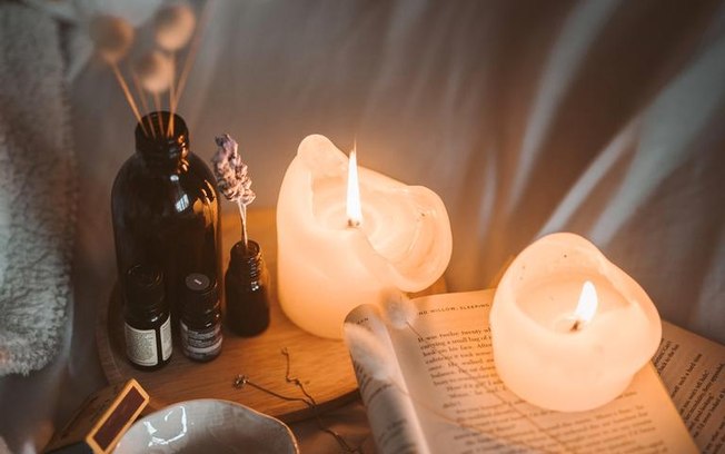 Leia mais sobre o artigo Como fazer velas aromáticas para cuidar do astral da casa